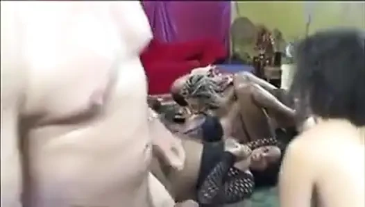 Dünyanın ilk hamile grup seks partisi #2
