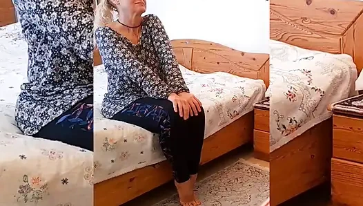 Amatör evli kadın yürüdükten sonra sakso yutuyor