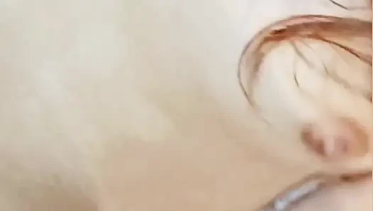Gerçek ve doğal tepkilerle amatör ev yapımı