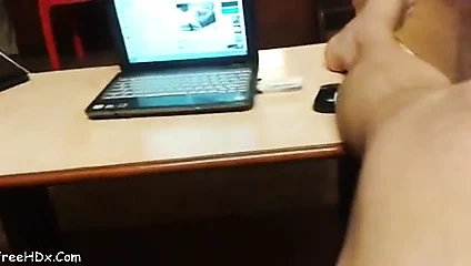 Mallu bbw oral seks ve konuşurken ses...