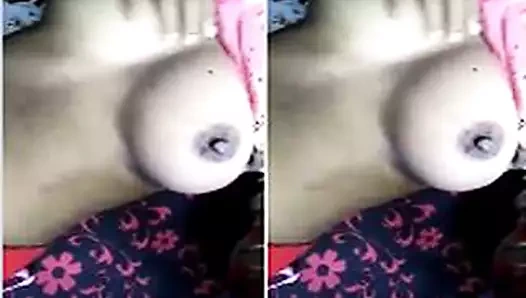 Bugün özel- sevimli desi kız onu b...