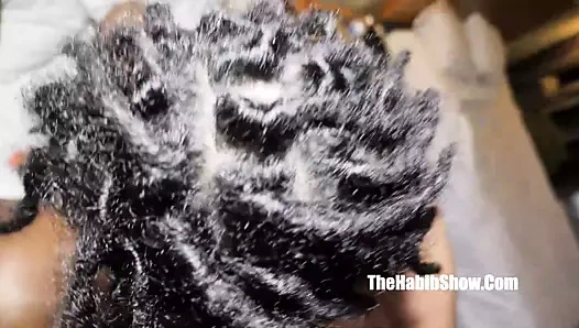 Davone Drake büyük zenci yarağını Diamond Bank'ın midesine sokuyor