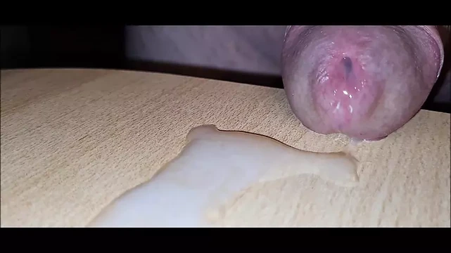 Подборка камшотов крупным планом