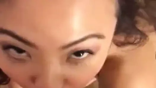 Lashawna Thao txais qau kayder