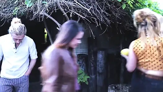 Alison Rey ile çarşaflar arasında: Michael Vegas ve Siouxsie Q | Kamera Arkası | Adult Time