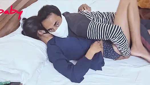 Kış romantizmi -1 çok ateşli seksi kız arkadaş otel odasında sıkı amının sert seksi çok ateşli inliyor