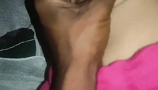 Finger me