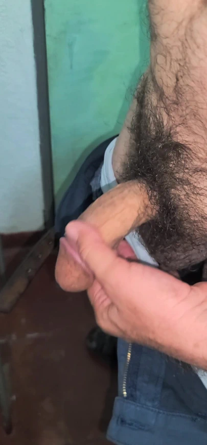 Yarağımın teşhiri.