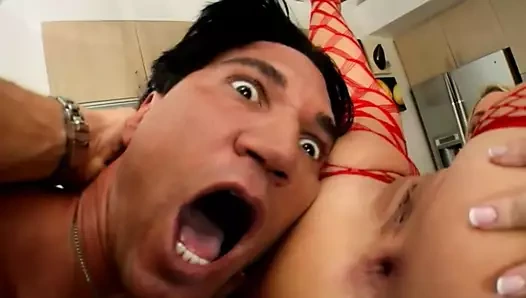 Flower Tucci + lucious lopez+ marco banderas fışkırtıyor, anal, göte büyük göt boşalması, büyük memeler, açık havada