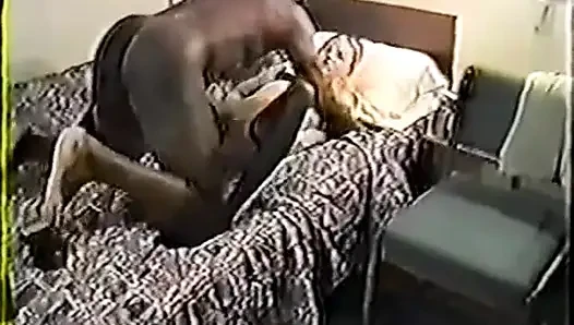 Büyük zenci yarağı bağımlılığı -% 100 amatör ve ev yapımı porno videoları. Orta yaşlı seksi kadınlar büyük zenci yarağı bağımlısı ve ırklararası sikiş