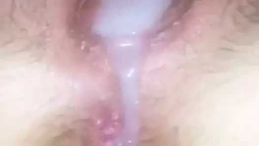 Benim boşalmak damlayan dışarı arasında ona bölüm 2