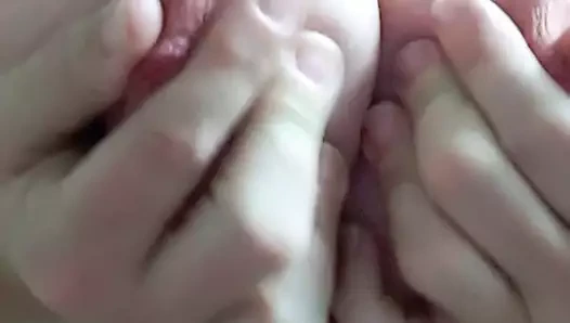 Sarkık titty zıplıyor ve şaplak atıyor!