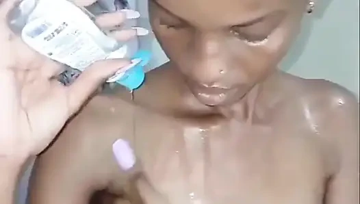 Sıska vücudumun nasıl sert olduğunu hayal et