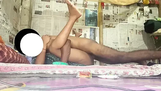 Bhai Ghar Pe Nahi Hai Bhabhi Ko Peldiya