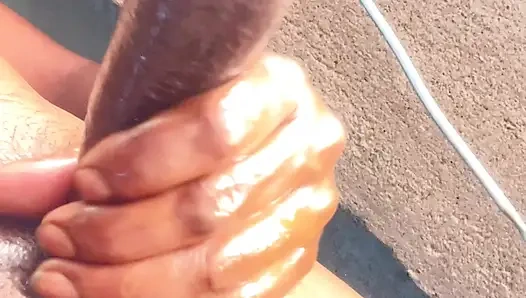 Büyük boğa desi büyük yaraklı mota lamba land ile sikişmeye hazır