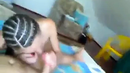 İnce Rus fahişe güzel bj yaptı.