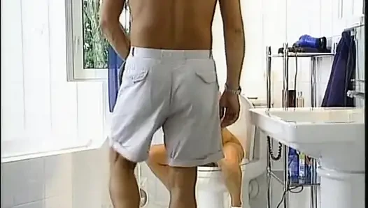 Büyük penis emme partisi