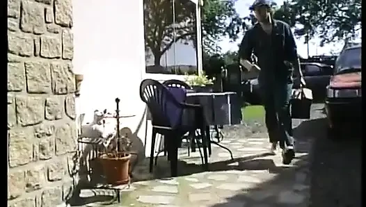 Çok uysal ve sürtük bir evde bakım asistanı!