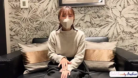 Hızlı bir erkek arkadaşla çıkıyor ve sonunda sürekli zevki keşfediyor ve yeniden yazılıyor samimiyet