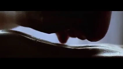 mavi çelik Jamie lee curtis