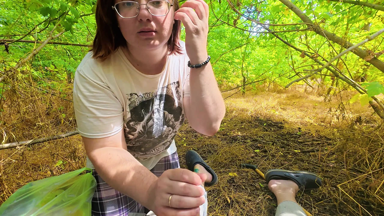 I wanted to pick up a girl in the park, but she picked me up
