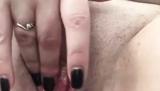 Yarım yamalak kedi milf