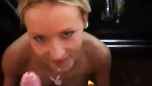 Geile Sau von Privatsex69 lutscht meinen Schwanz:)