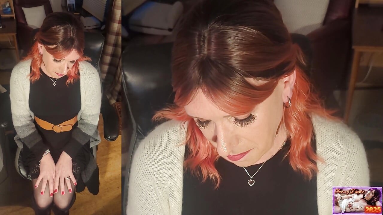 Yani teyzen Fiona'nın penisini mastürbasyon yaparken izlemek istiyorsun