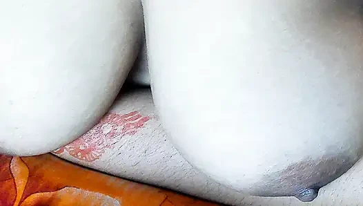 Bangladeşli büyük memeli magi sert sikiliyor - desi büyük memeler sert choda