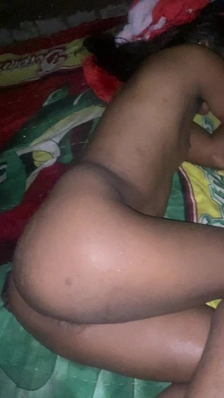 Nangi Ladki Desi