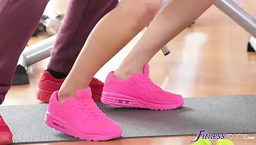 Fitness odaları - Miky Love'ın antrenörü Jack Wilson ile son özel seansı