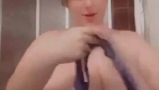 Yeni Sutyen Denemesi