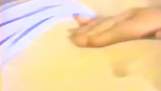 Utangaç amatör çift filmde sikişiyor