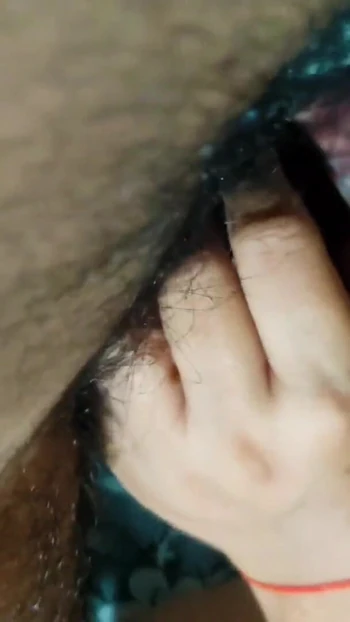 Сногсшибательный момент от "Индийская Бхабхи с большими сиськами обходит своего шурина"