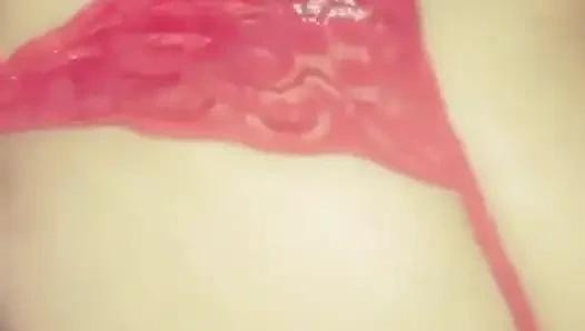 Tüm penisle yaramaz hizmetçinin poposuna giriyor