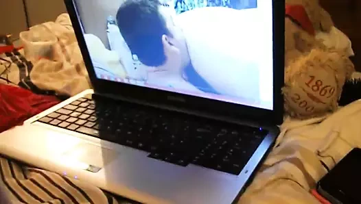 Edepsiz orospu sürtük evli kadın