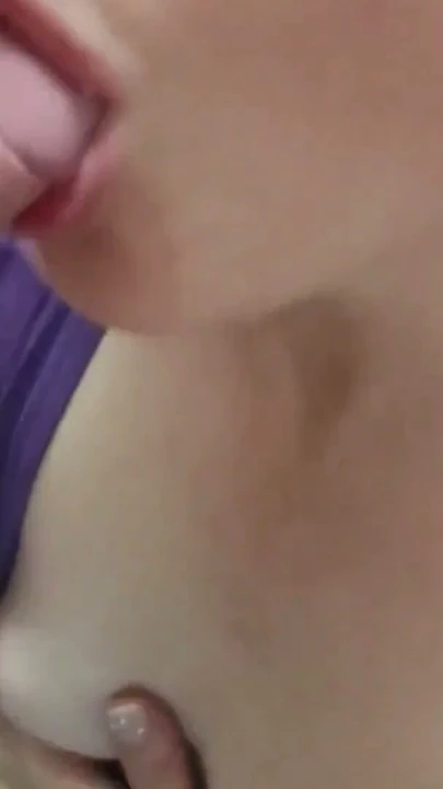 Orta yaşlı seksi kadının ağzına boşalıyor - oral dölleme derlemesi | Klip 1