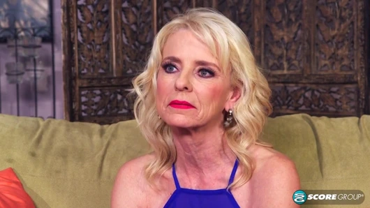 Cammille'in göt deliği için büyük zenci yarağı