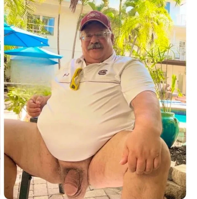 En tatlı oyuncak ayı çıplak dans.. So Erotic