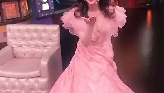 saumya tandon sıcak