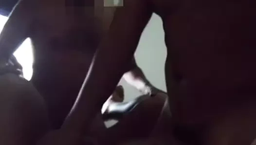 Arkadaşımın karısı onu becermemi istedi !!