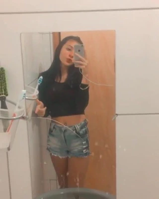 Lomotif maria andrea puta gostosa