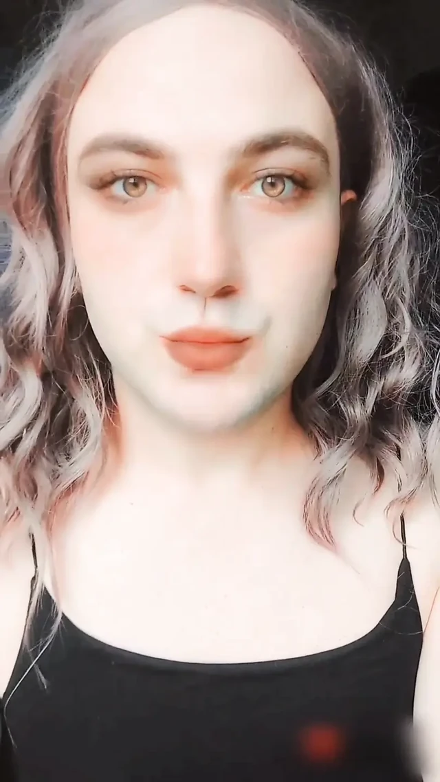 Zuppish öpücüklerin tadı şeker sıcağı gibi