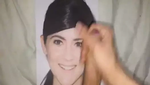 Isabelle fuhrman boşalıyor