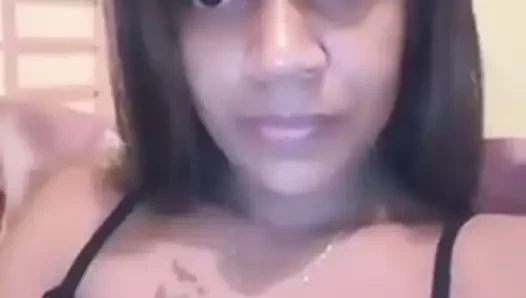 Seksi siyah kız selfies yapıyor 6.mp4