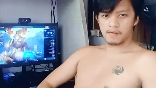 Hot Pinoy Boy Taste Himself