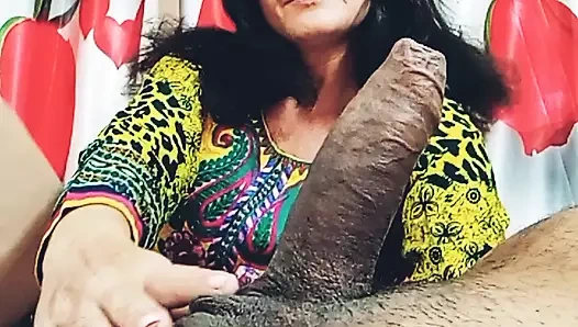 Güzel sürtük sakso porno klibi