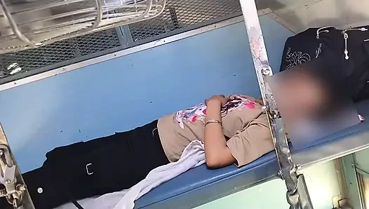 Showing a girl her thick cock in the train and then having sex in the OYO room, random girl fucked in the OYO room Hindi audio, train, xxx, porn, mms, sex
