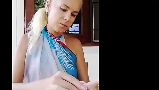 Seni görmezden gel! Tırnak kesme, Polonyalı, renkleme