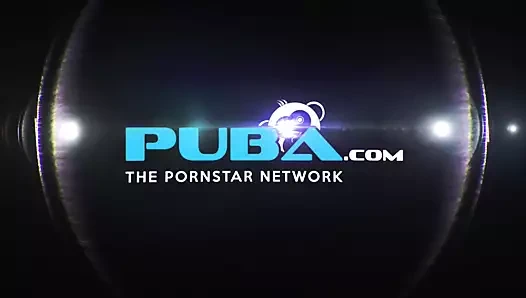 Kiki azgın amcası tarafından kendisiyle oynarken yakalandı!